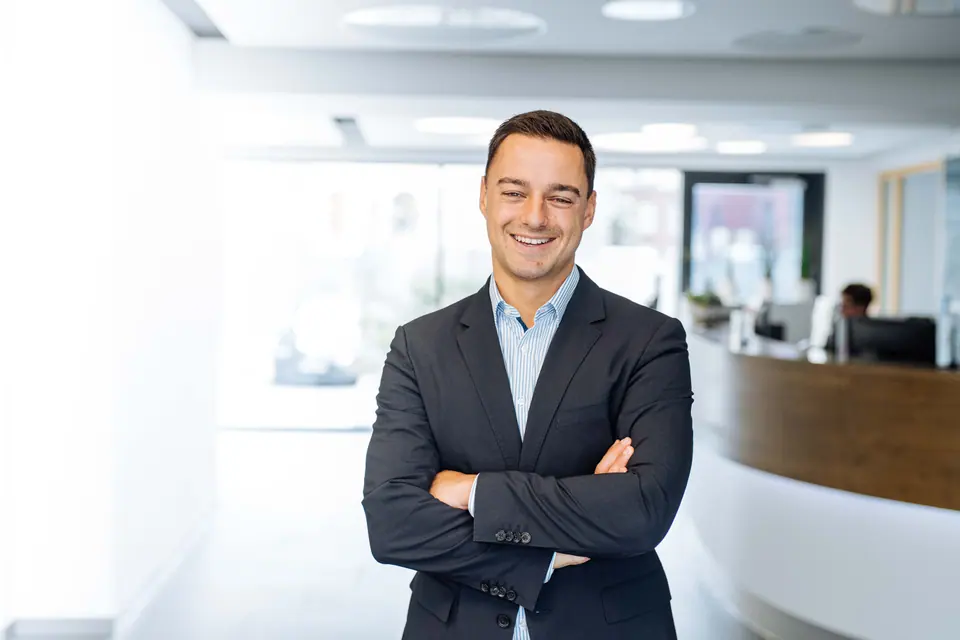 Portrait of Dr. Tarek Bary